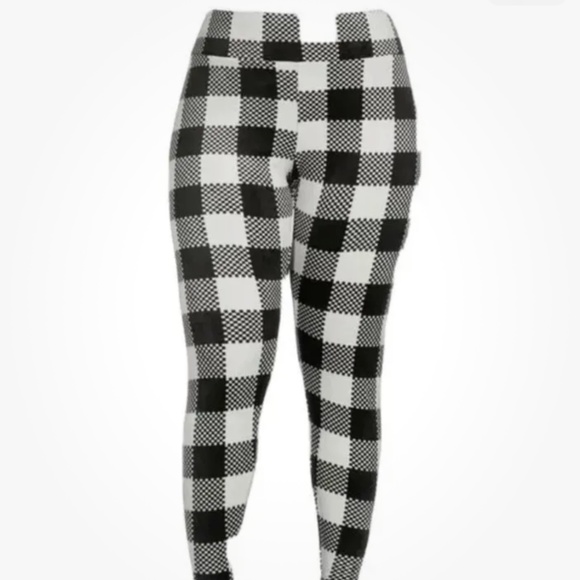 No Boundaries Soft Velour Black Buffalo Check Leggings XXL/2X/19-21 NEW - Picture 4 of 5